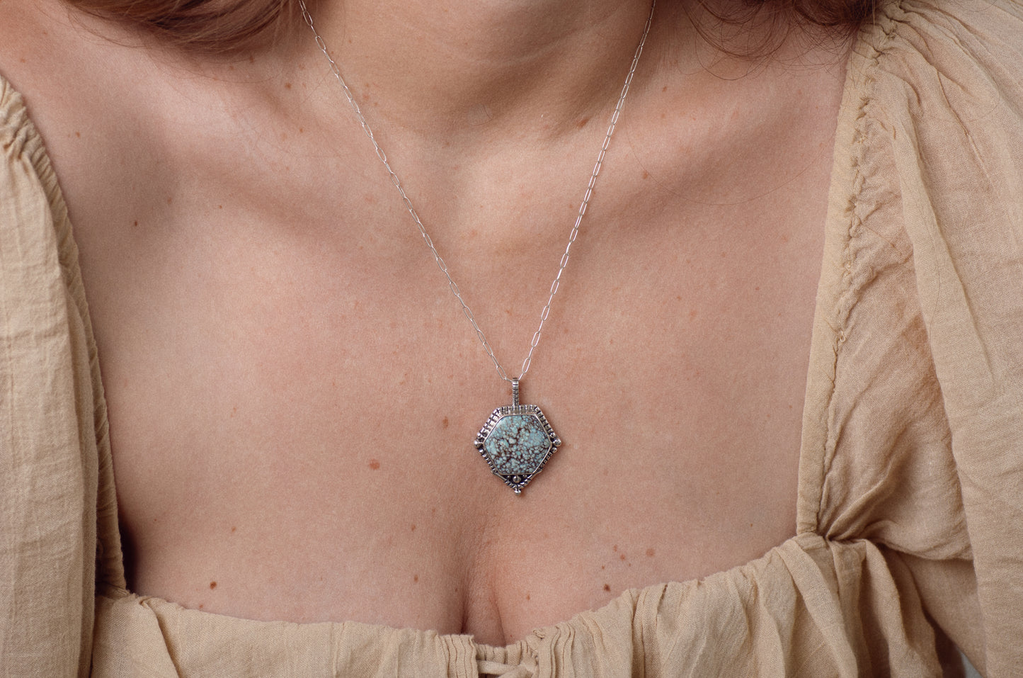 Hexagonal Dunes Necklace (A) ◇ Hubei Turquoise