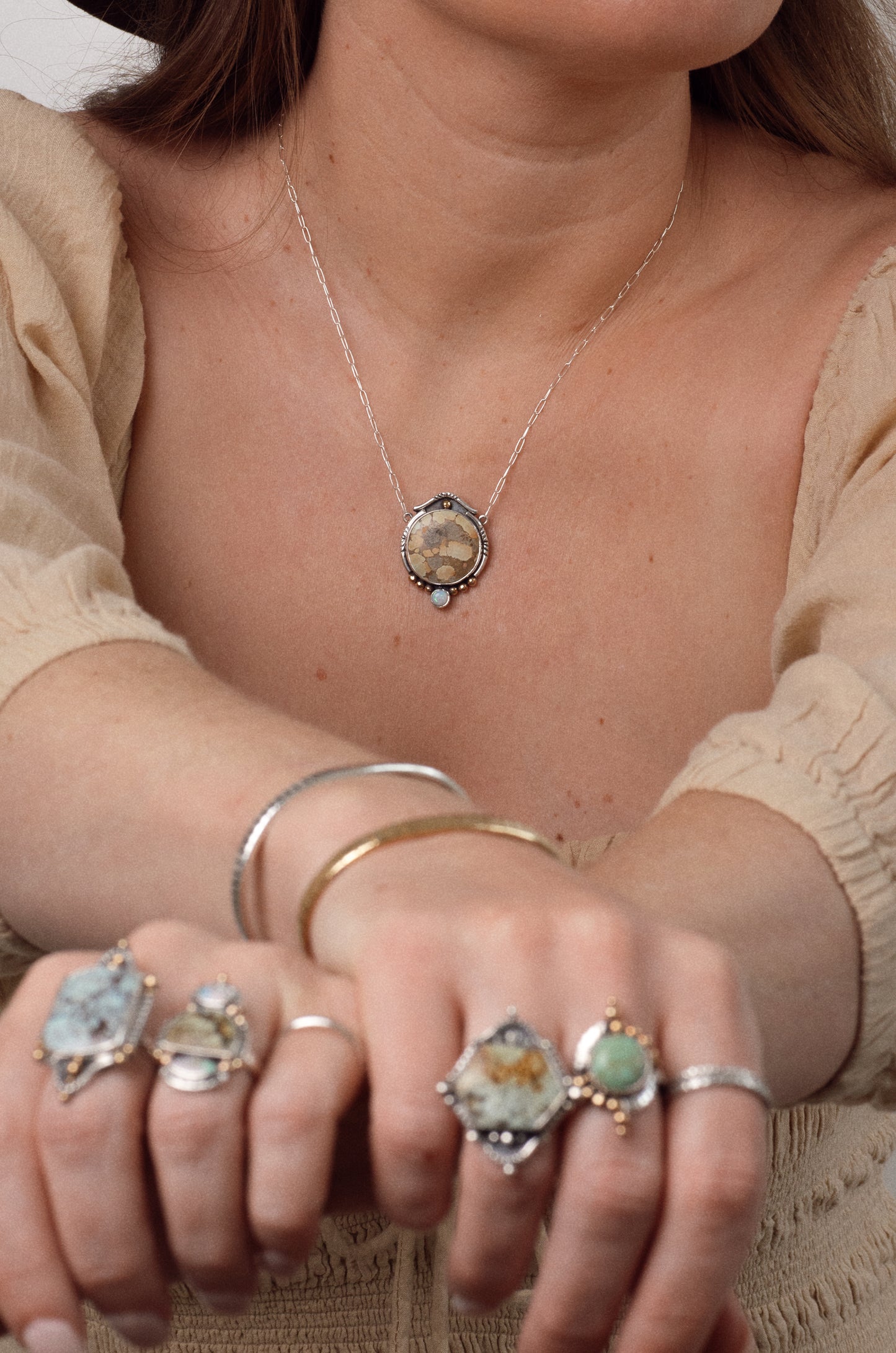 Crowned Ellipse Necklace ◇ Hubei Turquoise + Australian Opal