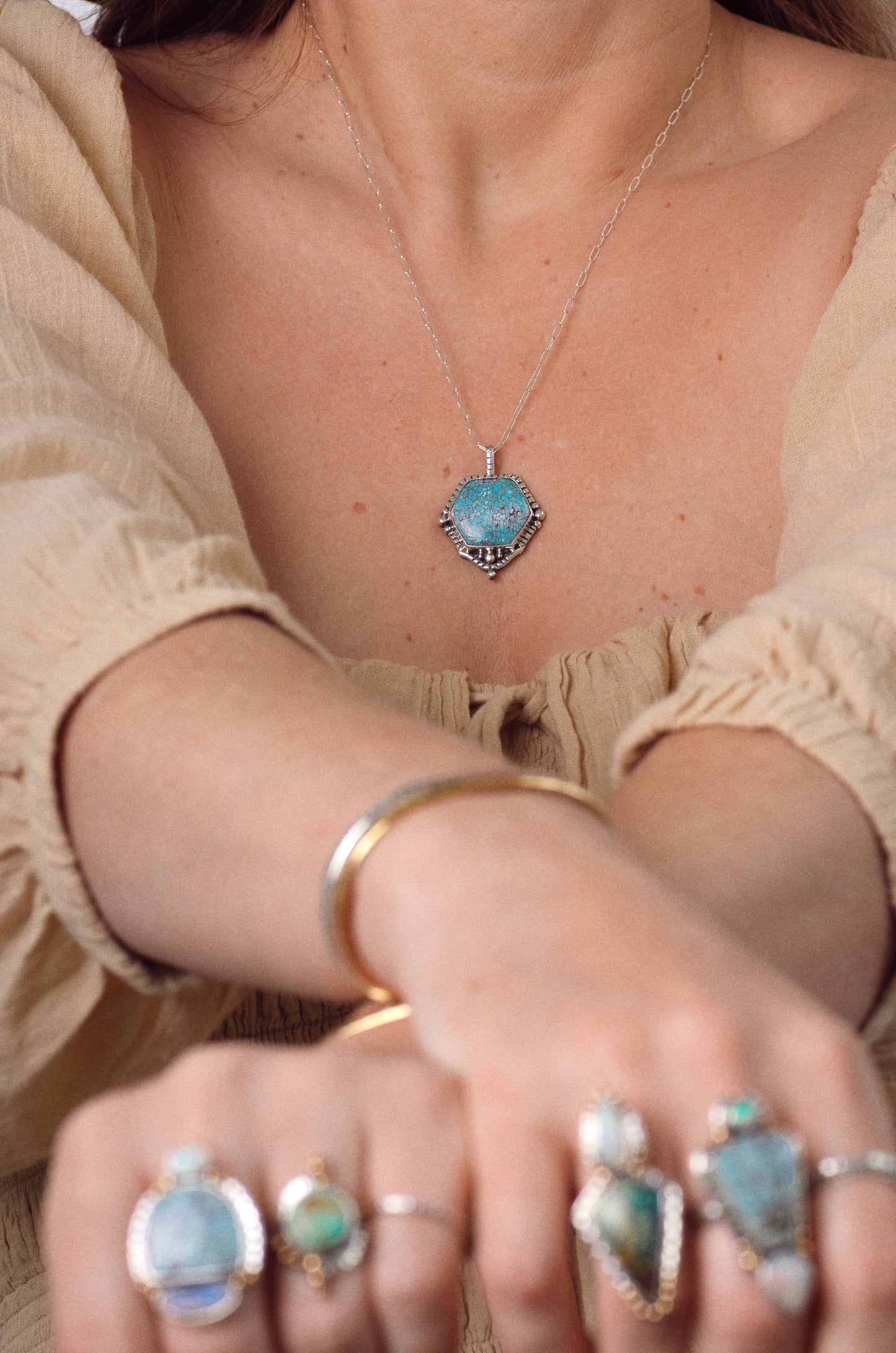 Hexagonal Dunes Necklace (B) ◇ Hubei Turquoise