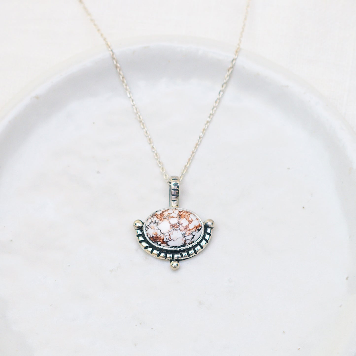 Illumine Necklace ◇ Wild Horse Magnesite