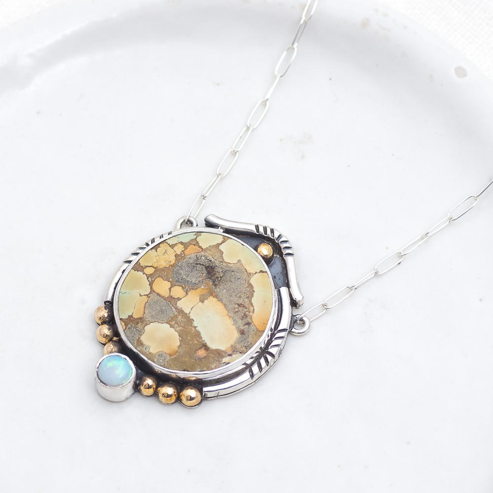 Crowned Ellipse Necklace ◇ Hubei Turquoise + Australian Opal