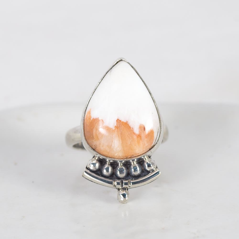 Emergence Ring (SECONDS) ◇ Peach Scolecite ◇ Size 9