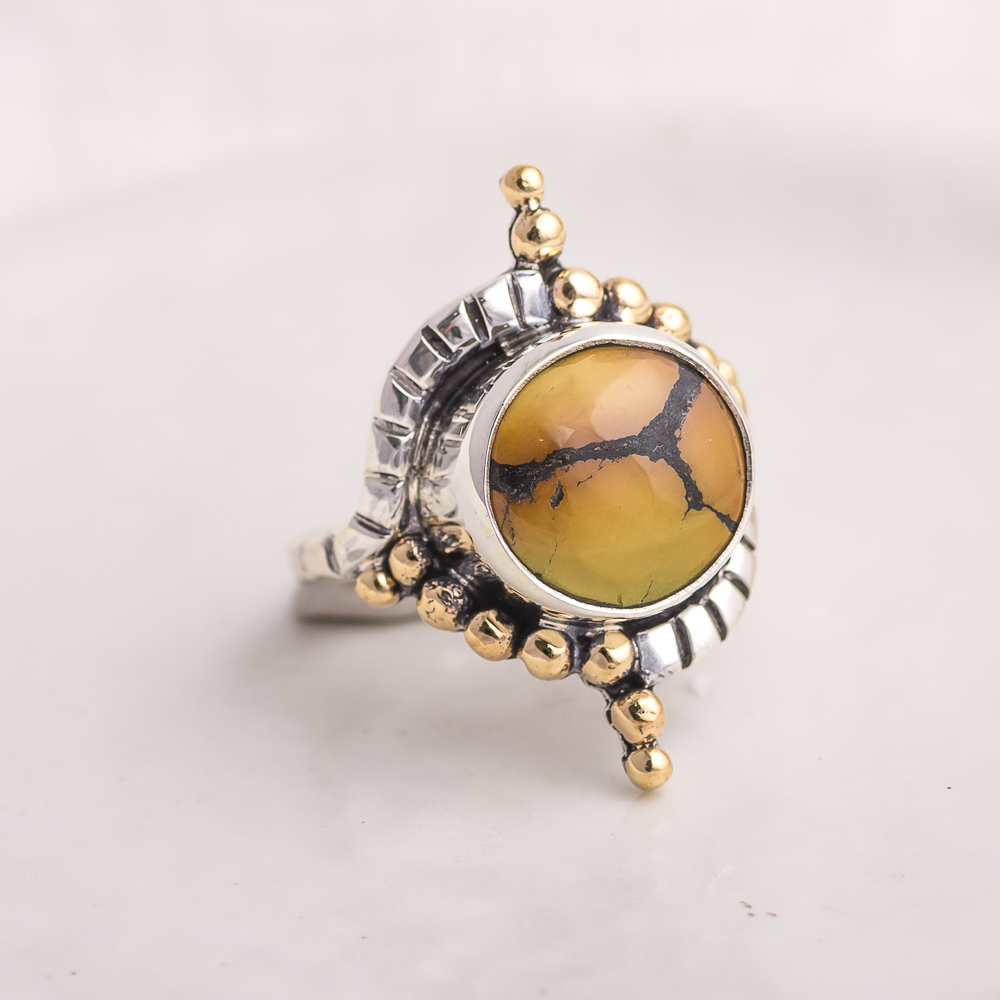 Origin Embrace Ring ◇ Nevada Turquoise ◇ Size 9