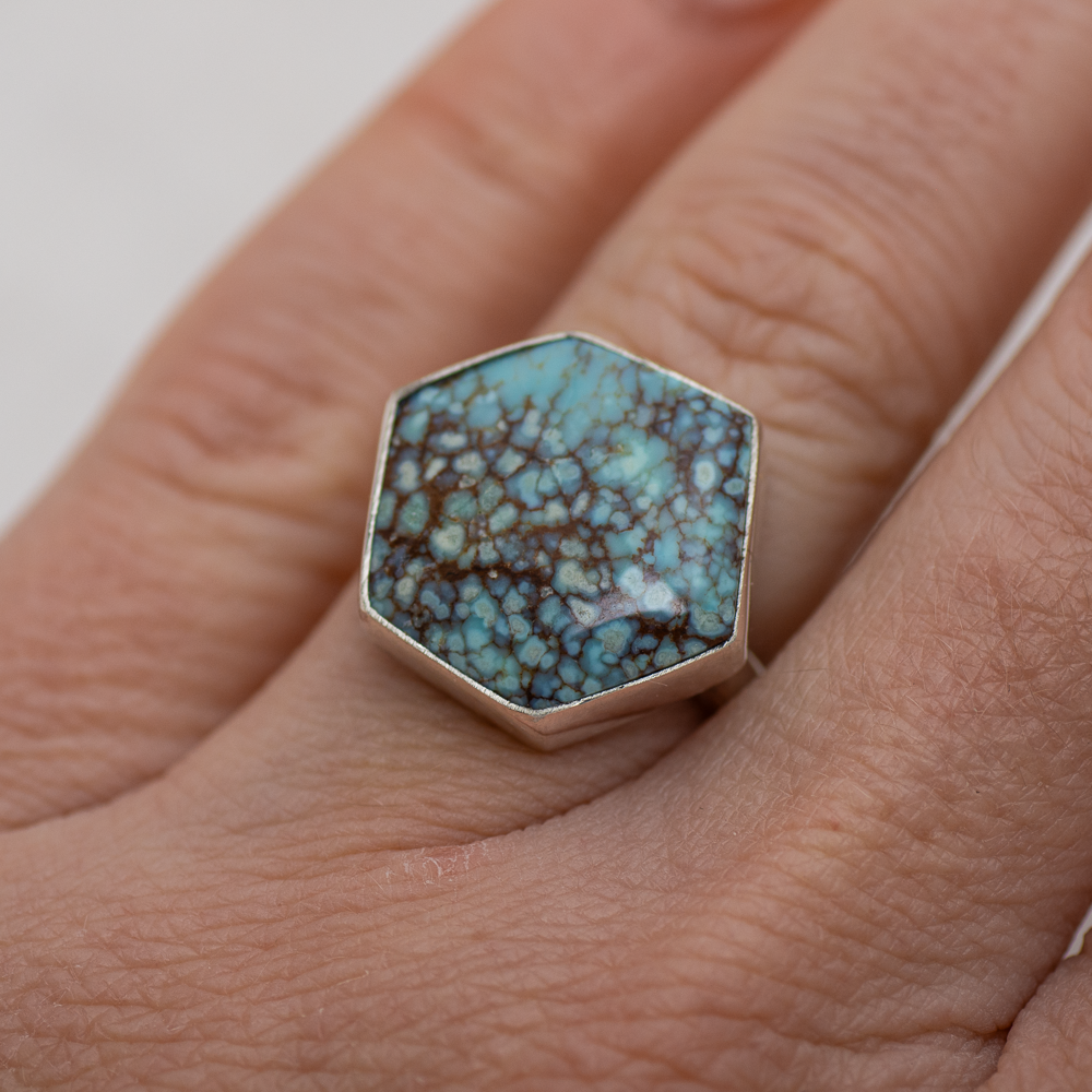 Hexagonal Luminous Ring ◇ Hubei Turquoise ◇ Size 7