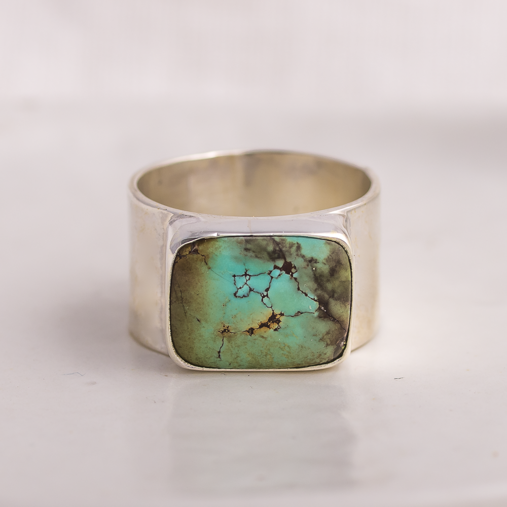 Turquoise Hammered Wide Band Ring ◇ Hubei Turquoise ◇ Size 7.5