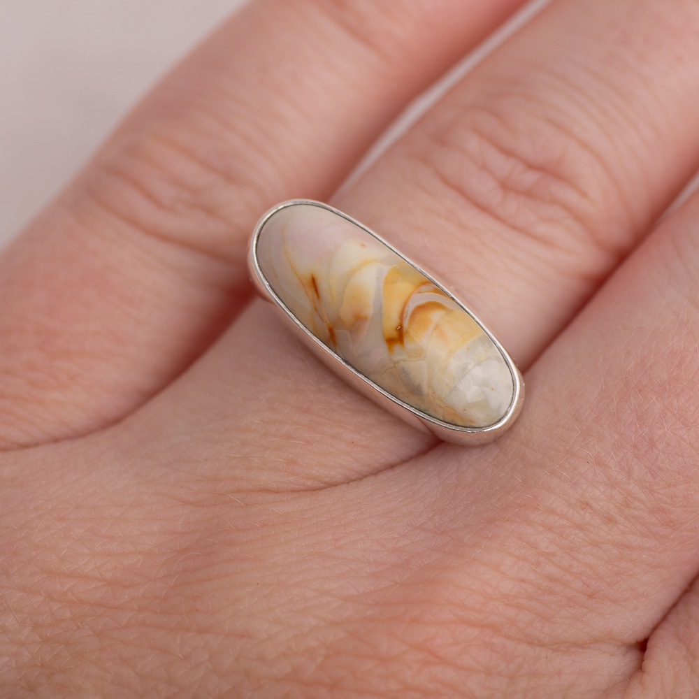 Horizontal Luminous Ring ◇ Willow Creek Jasper ◇ Size 8