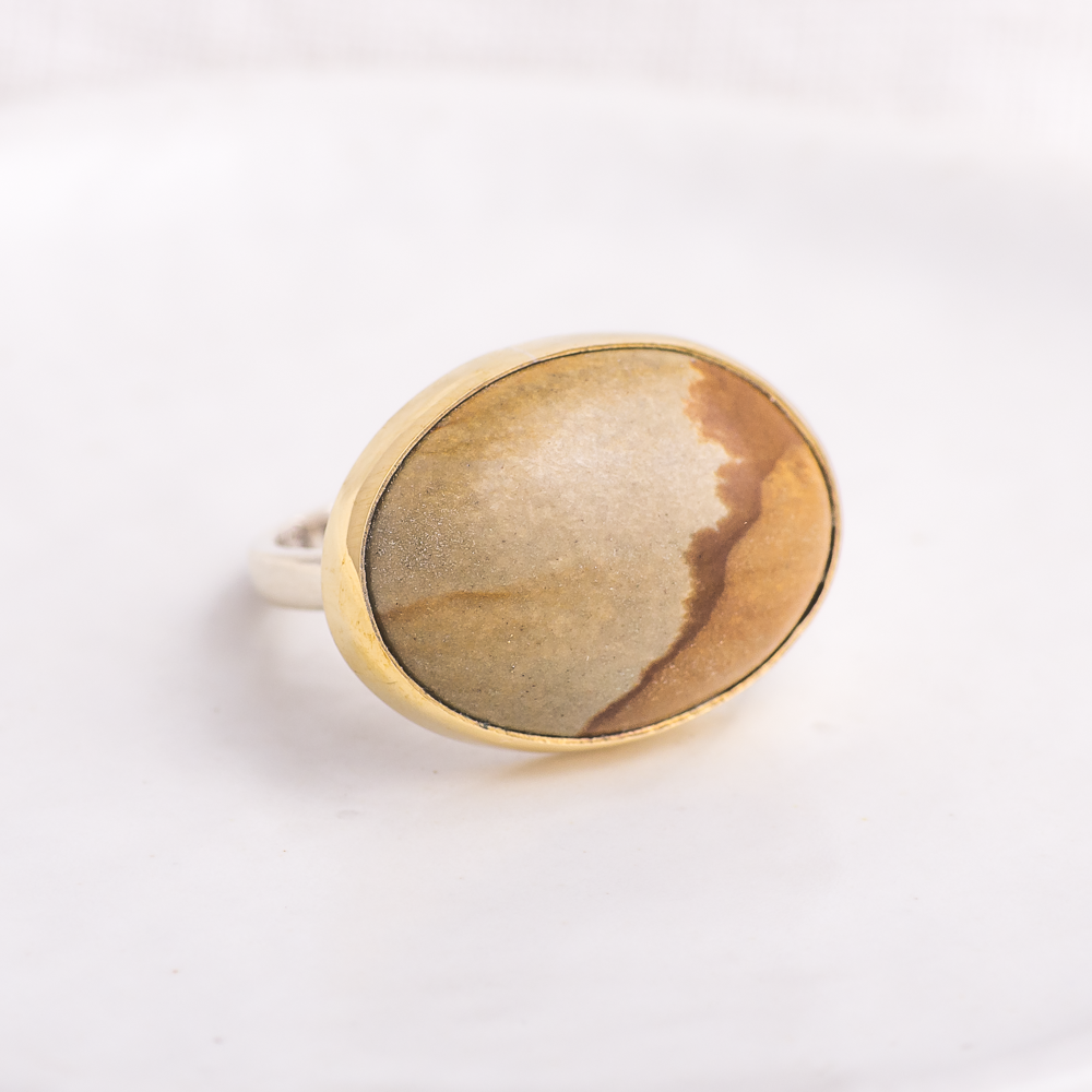 Horizontal Luminous Ring ◇ Cripple Creek Jasper ◇ Size 9