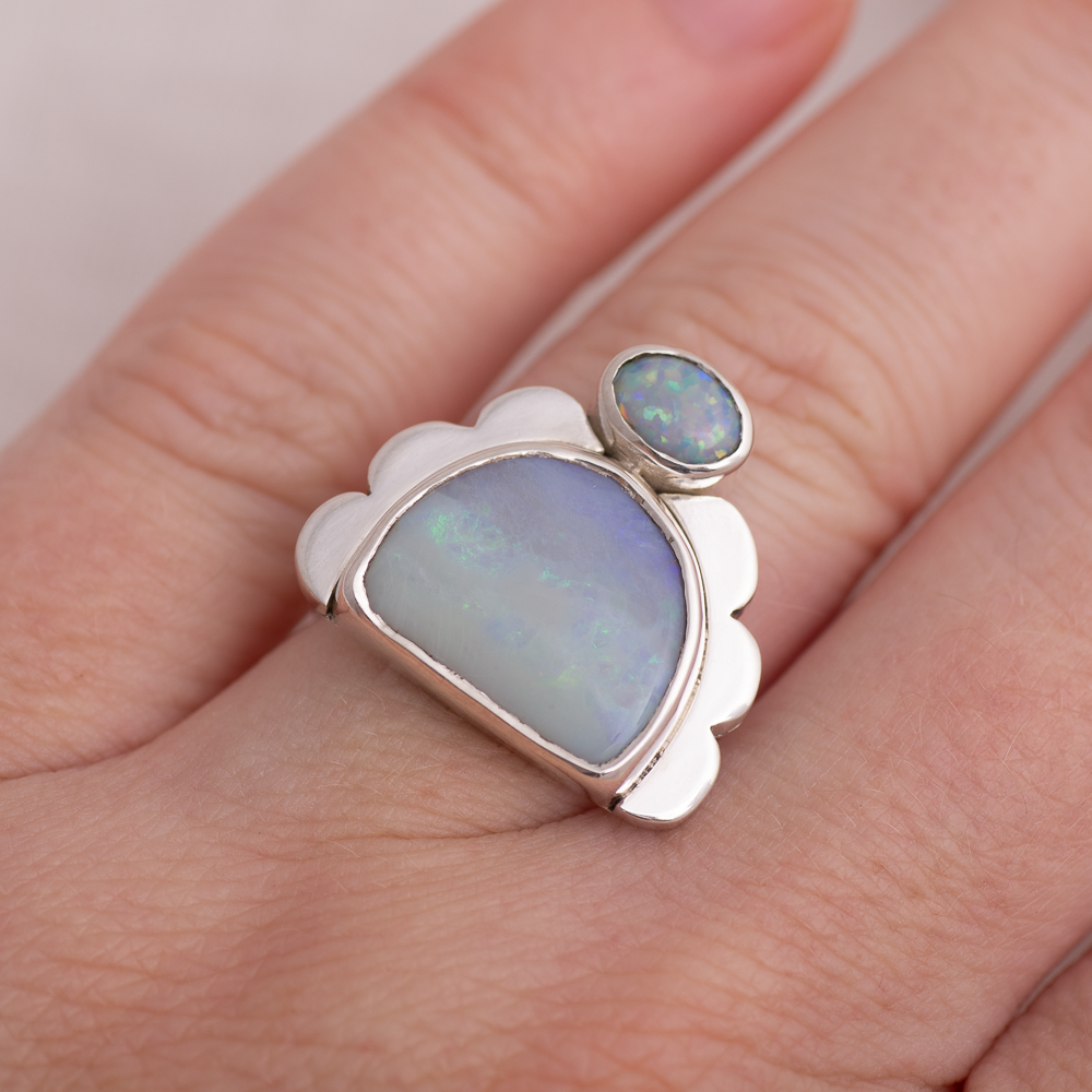Tidal Ring ◇ Australian Opal ◇ Size 7