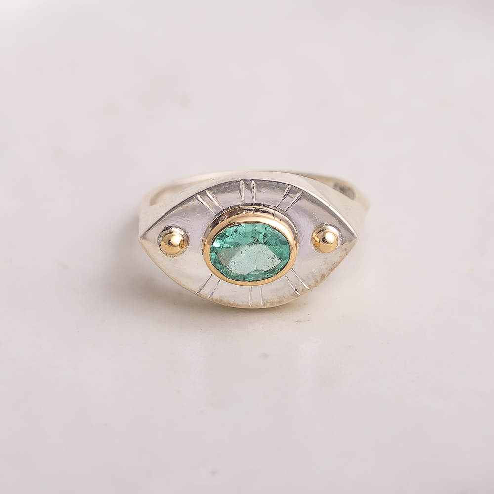 Vision Ring ◇ Emerald ◇ Size 7.25 ◇ 14K gold accents