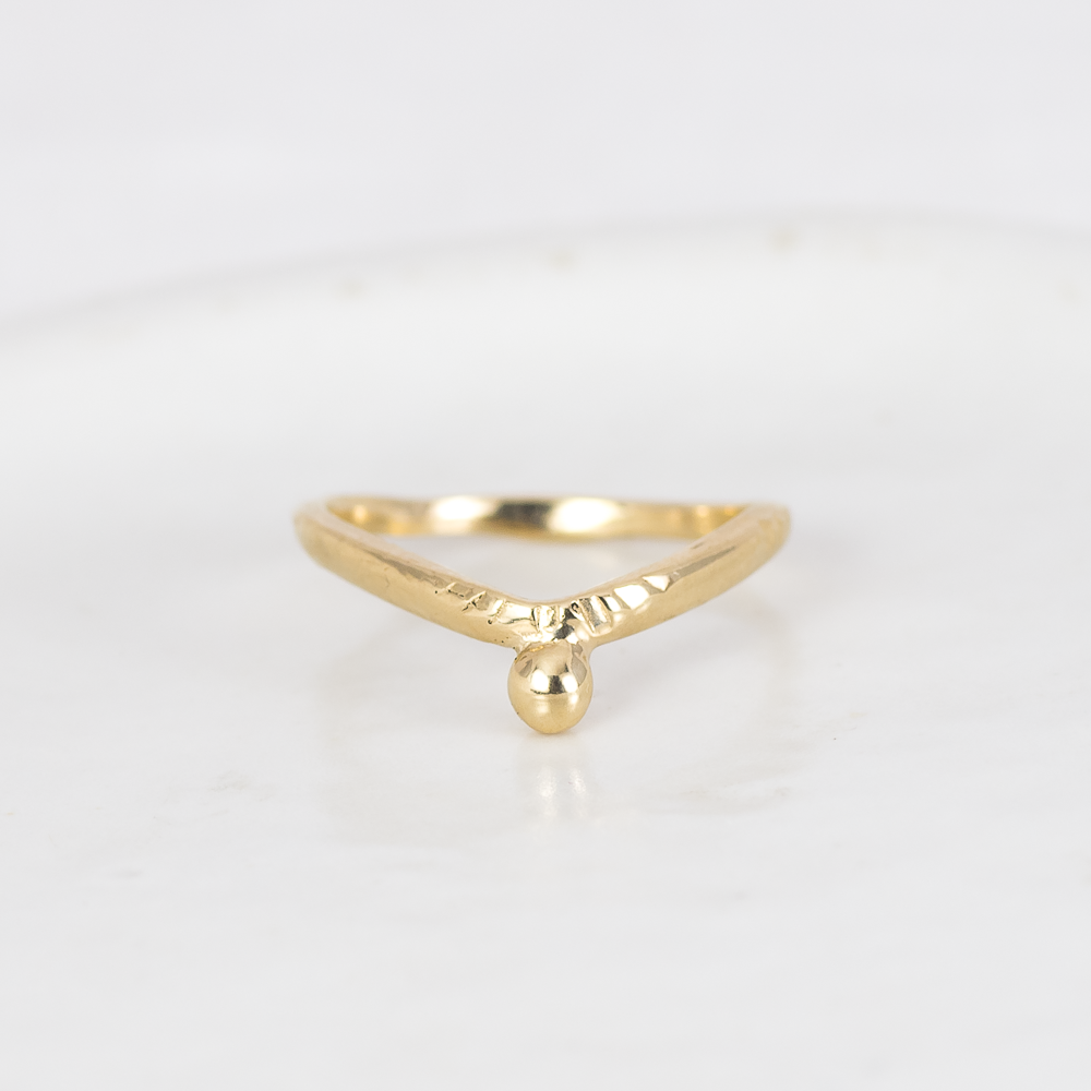 Crest Ring (14K Gold)