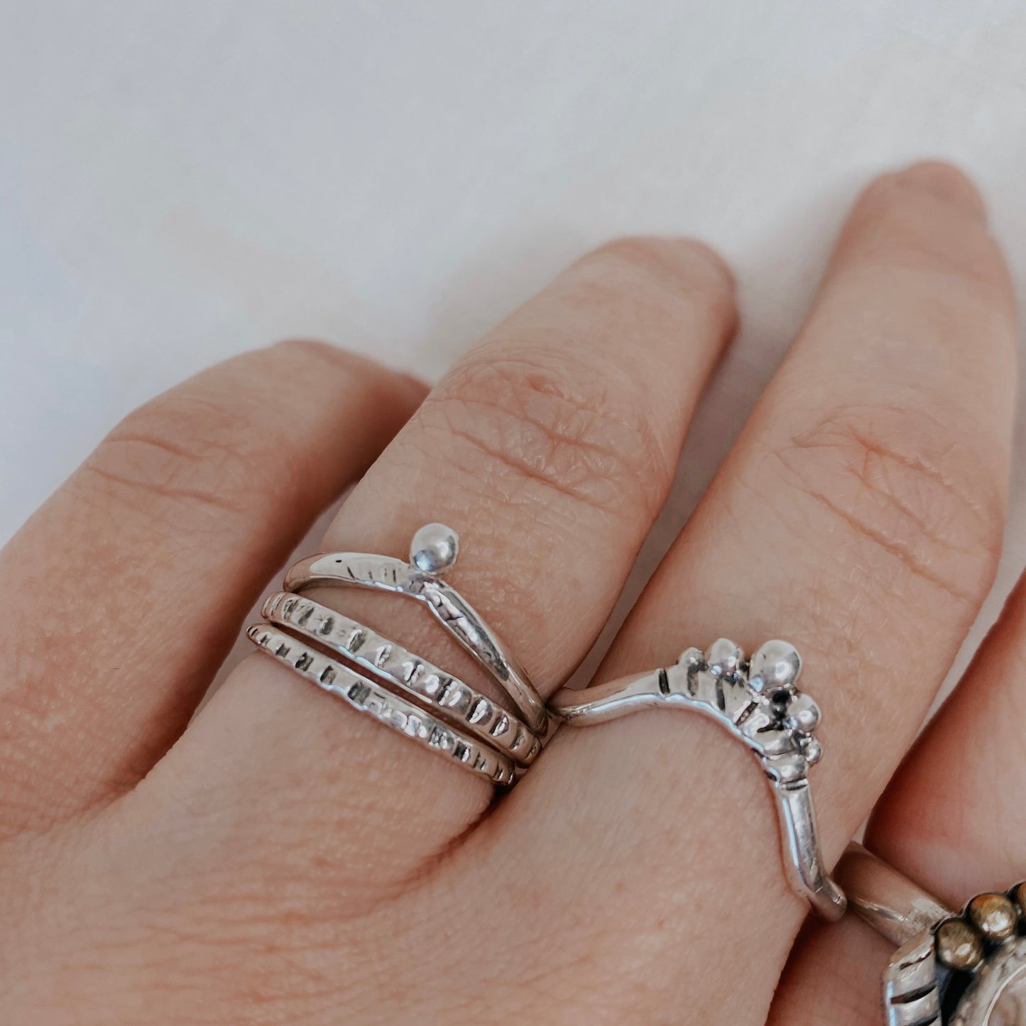 Narrow Ridge Ring