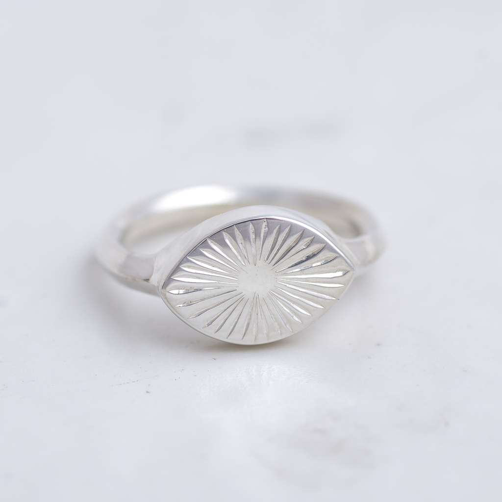 Engraved Mini Vision Ring ◇ Made in your size.