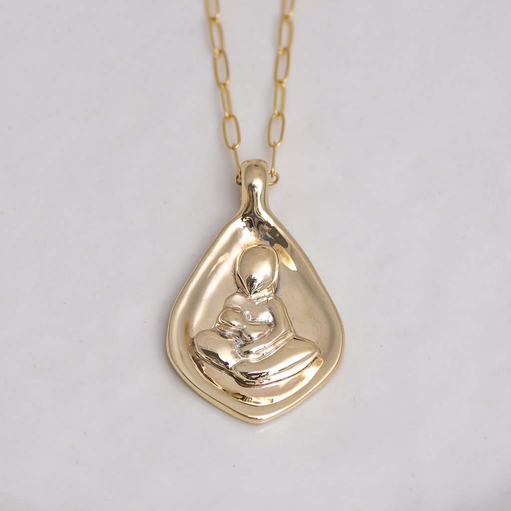 The Mama Pendant ◇ 14k Gold