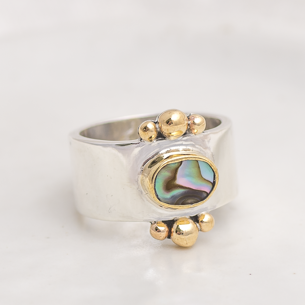 Abalone Affinity Ring ◇ Size 5.5