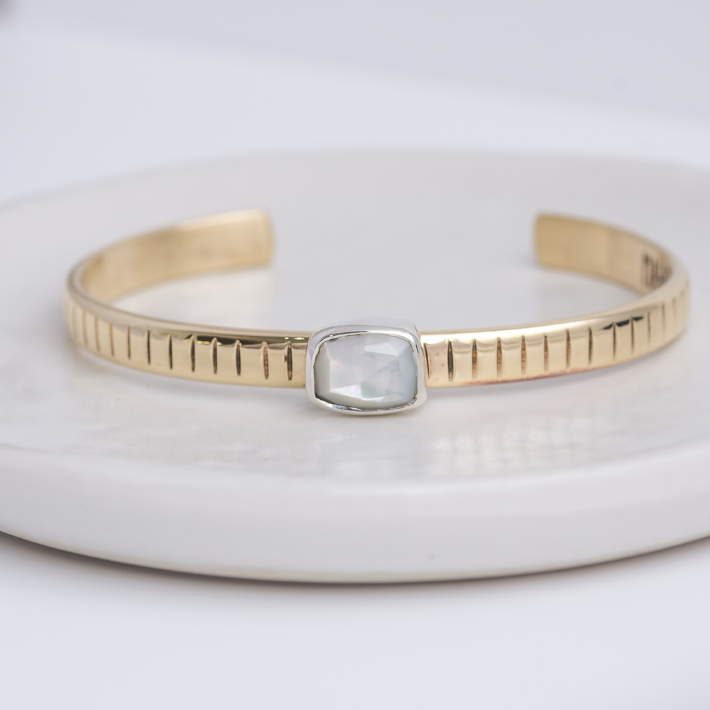 Stone Ridge Cuff ◇ Rosecut Mother of Pearl