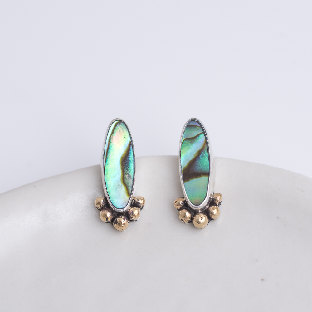Affinity Studs ◇ Abalone