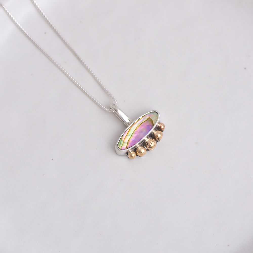 Affinity Necklace ◇ Abalone