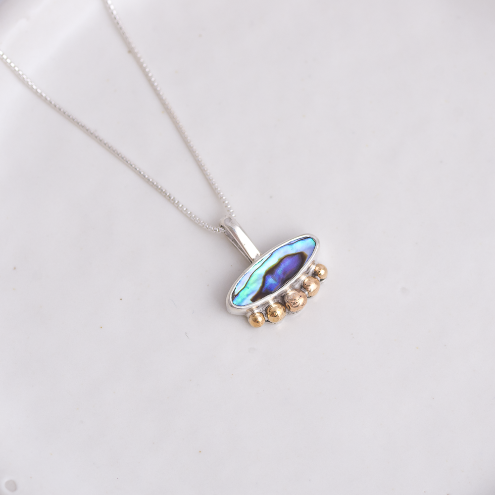 Affinity Necklace ◇ Abalone