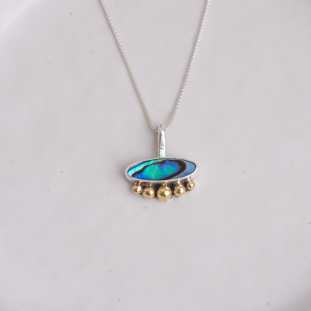 Affinity Necklace ◇ Abalone