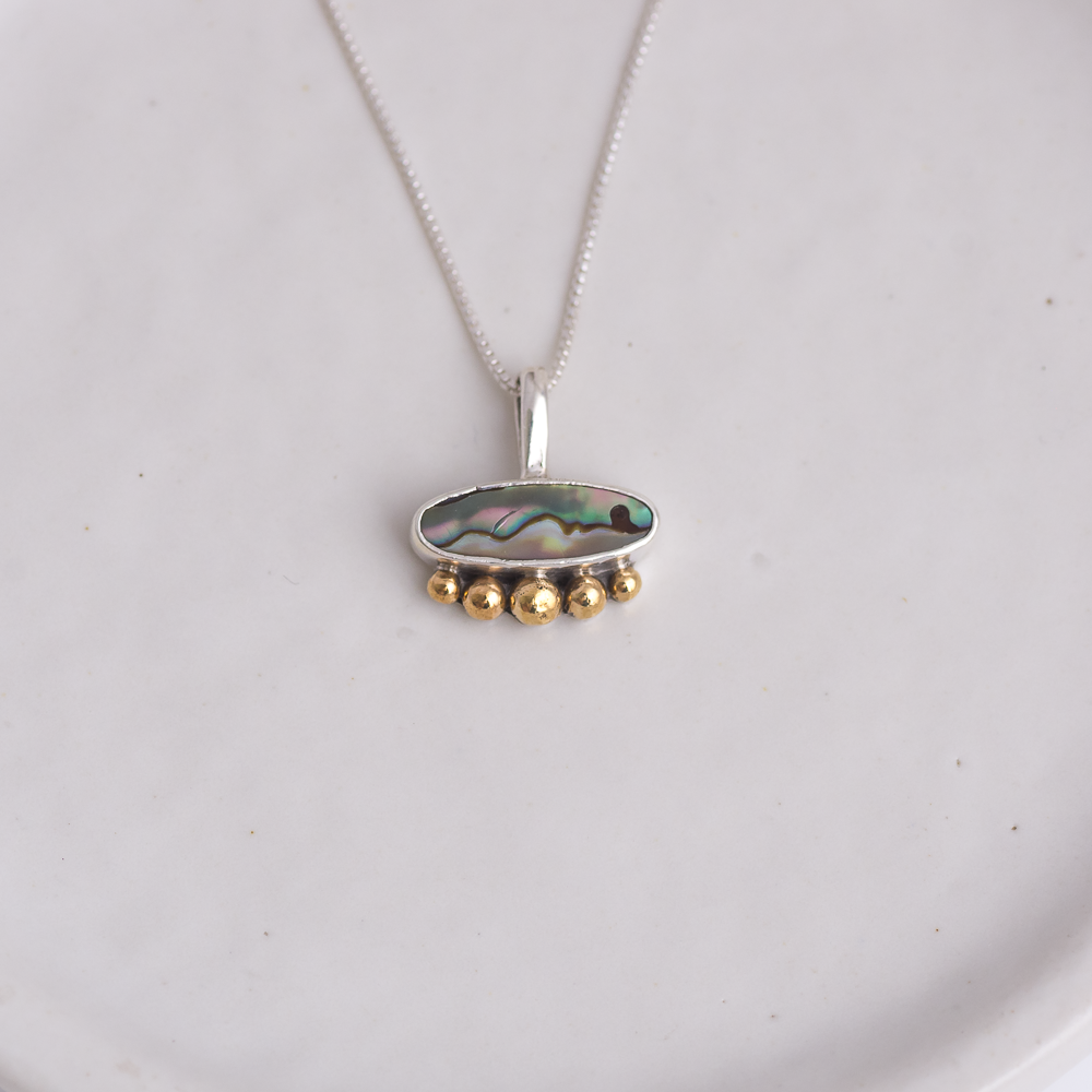Affinity Necklace ◇ Abalone