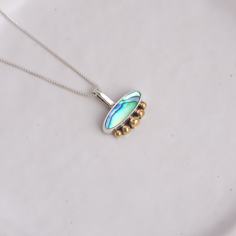 Affinity Necklace ◇ Abalone