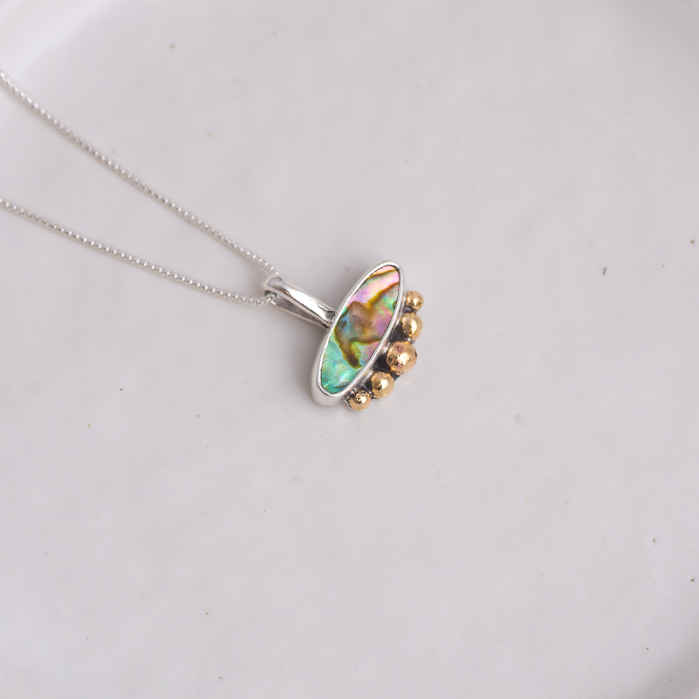Affinity Necklace ◇ Abalone