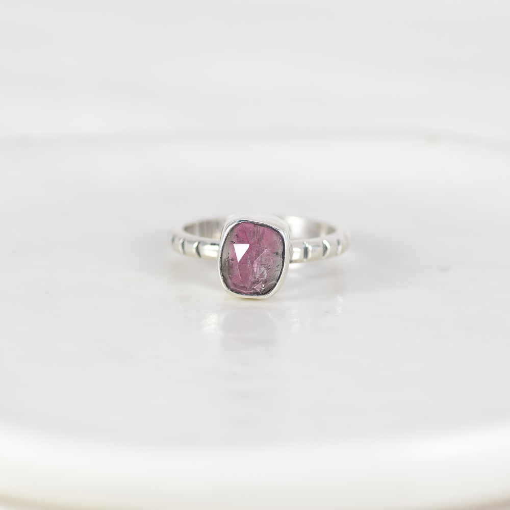 Faceted Tourmaline Stacking Ring ◇ Size 6.5