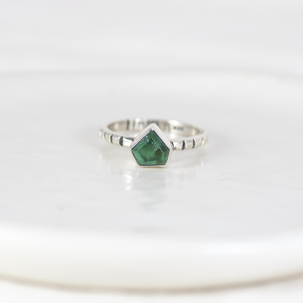 Faceted Tourmaline Stacking Ring ◇ Size 7.5