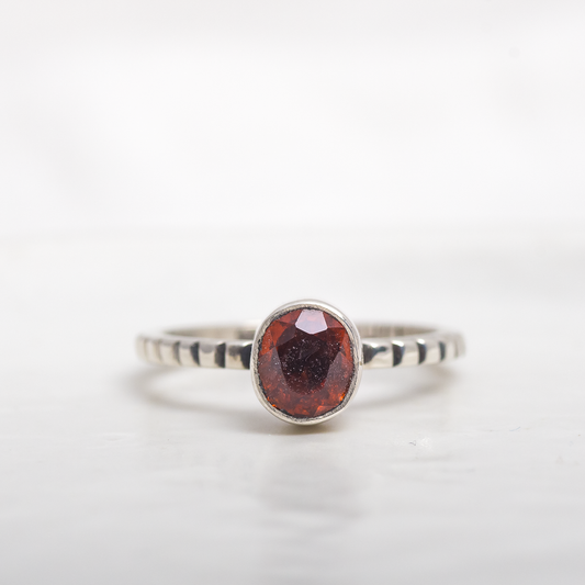 Stone Stacking Ring ◇ Faceted Cherry Garnet ◇ Size 8