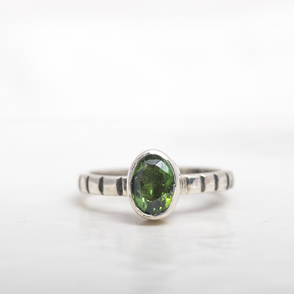 Stone Stacking Ring ◇ Faceted Green Tourmaline ◇ Size 6.5