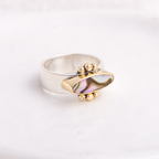 Elongated Affinity Ring ◇ Abalone ◇ Size 7