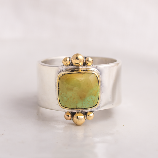 Affinity Ring ◇ Hubei Turquoise ◇ Size 9