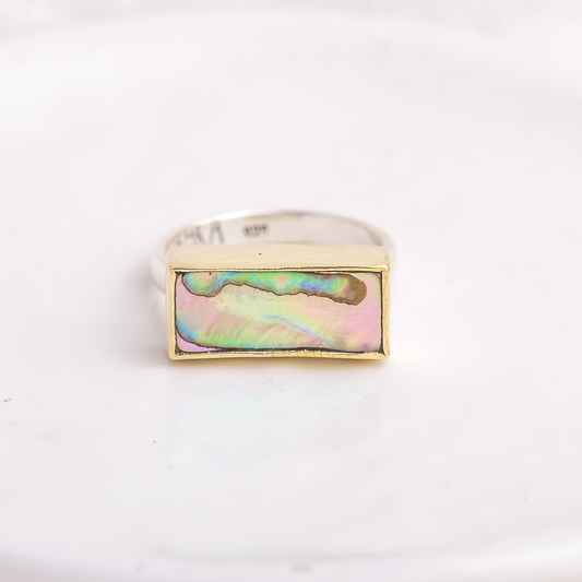Horizontal Luminous Ring ◇ Abalone ◇ Size 9