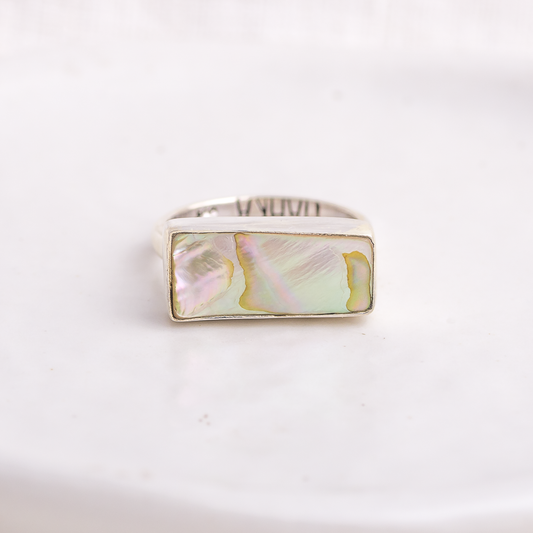 Horizontal Luminous Ring ◇ Abalone ◇ Size 8