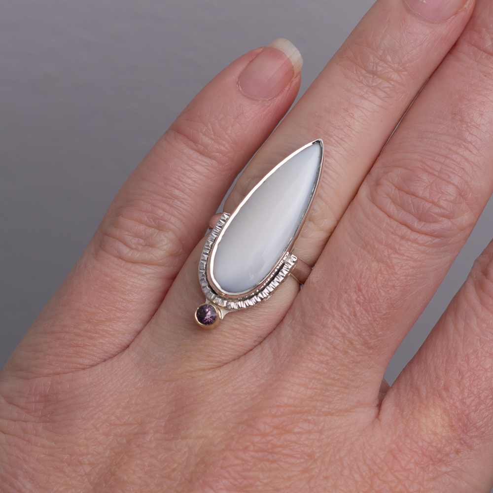 Weave Ring ◇ Mother of Pearl + Lavender Spinel ◇ Size 6