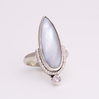 Weave Ring ◇ Mother of Pearl + Lavender Spinel ◇ Size 7
