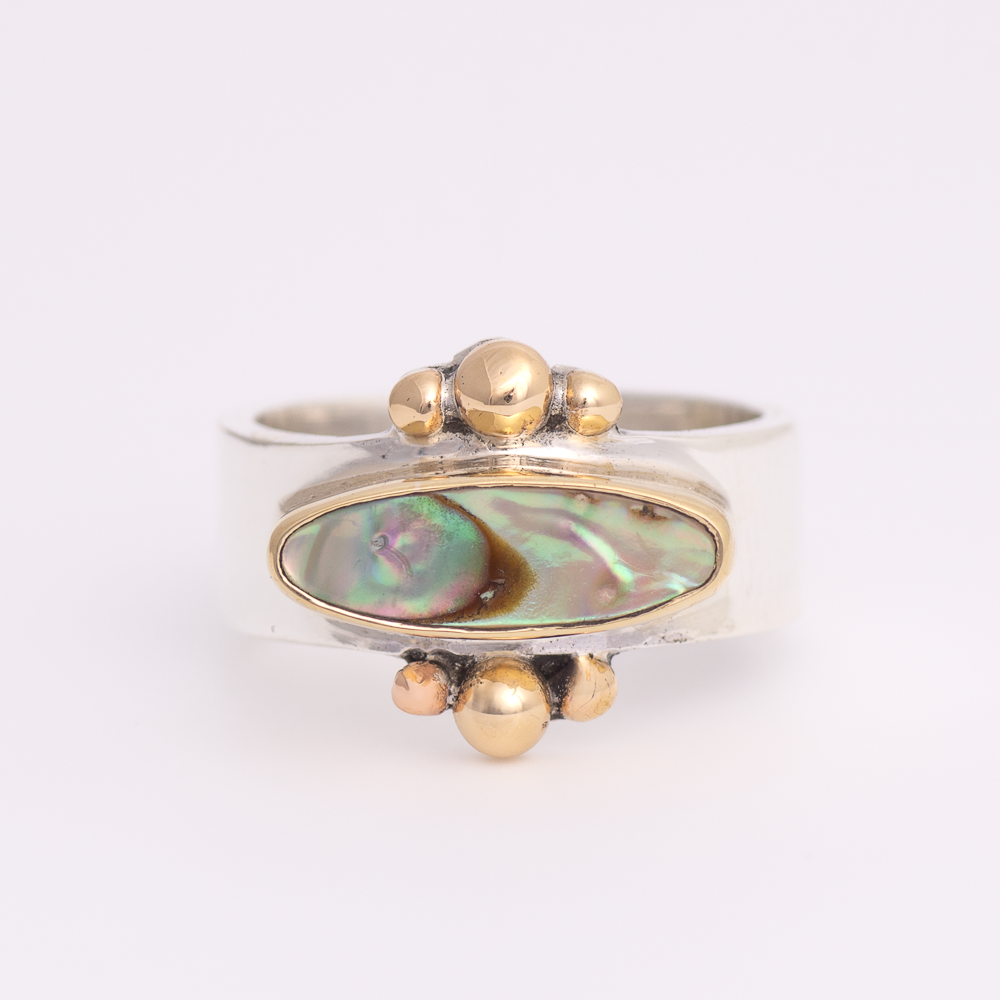 Elongated Abalone Affinity Ring ◇ Size 7