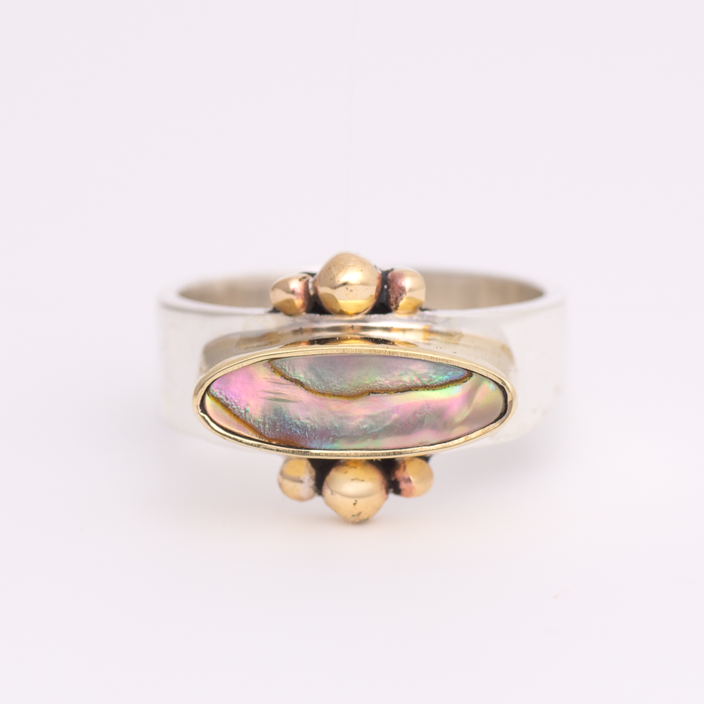 Elongated Abalone Affinity Ring Size 8 – MAHKA