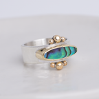 Elongated Abalone Affinity Ring ◇ Abalone ◇ Size 7