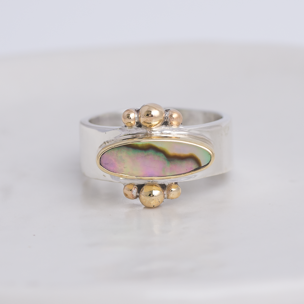 Elongated Abalone Affinity Ring ◇ Abalone ◇ Size 7.5 Ring HOLIDAY COLLECTION