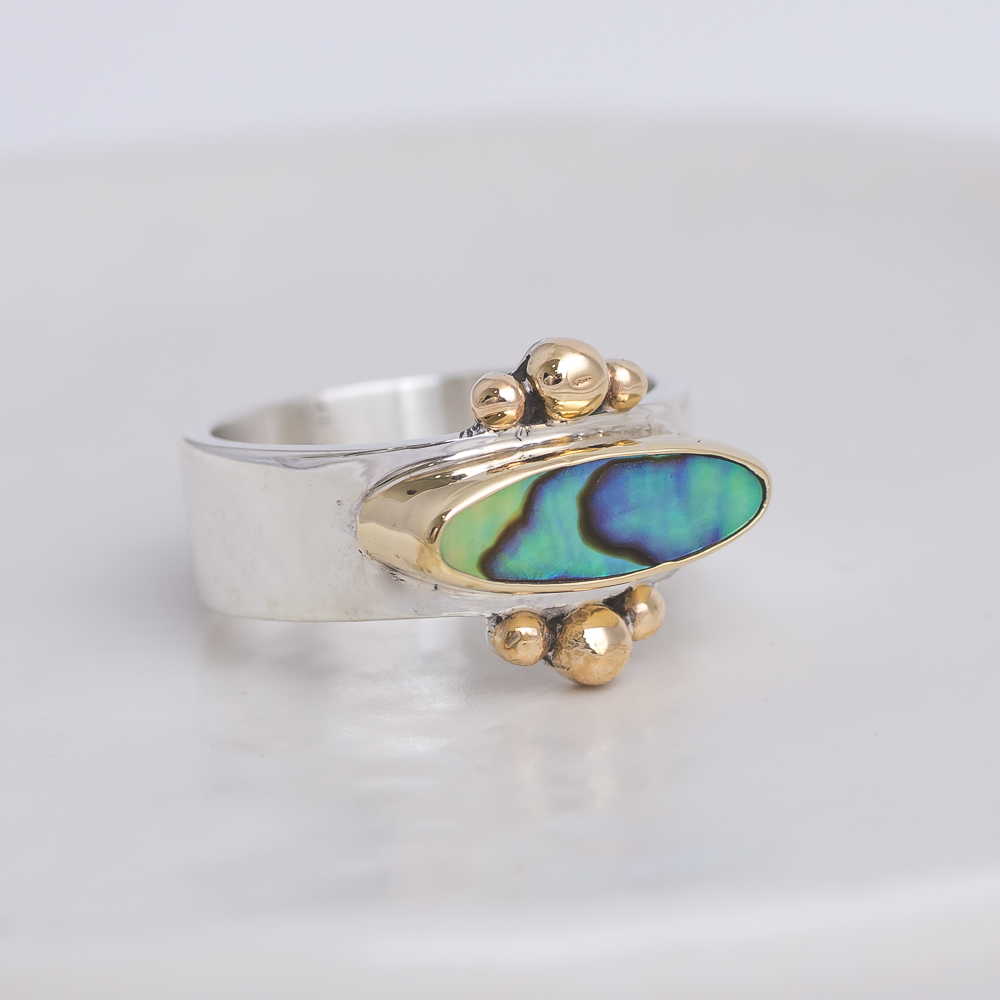 Elongated Abalone Affinity Ring ◇ Abalone ◇ Size 7.5