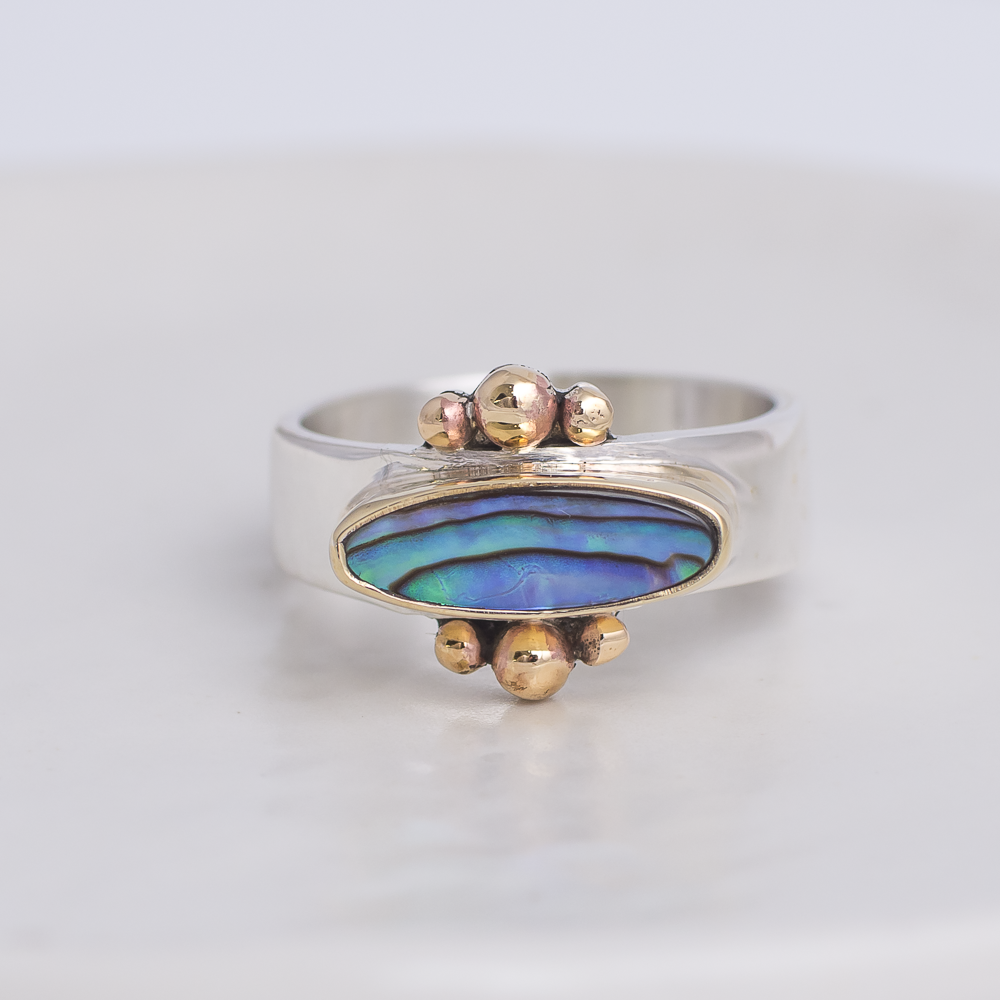 Elongated Abalone Affinity Ring ◇ Abalone ◇ Size 9.5