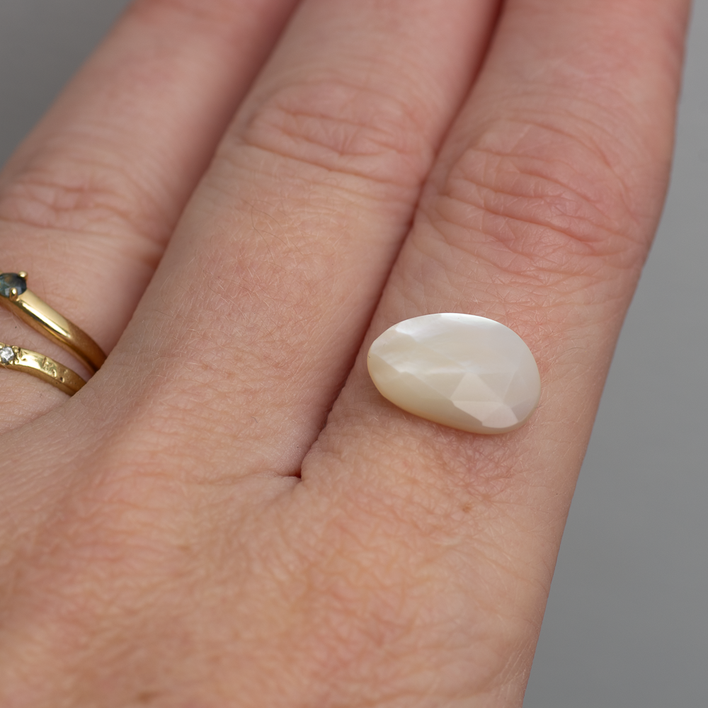 Meridian Ring - Made in Your Size ◇ Mother of Pearl + Berry Sapphire (All Silver or Silver + Gold)