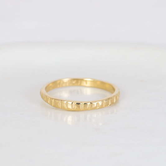 Ridge Ring (14K Gold)