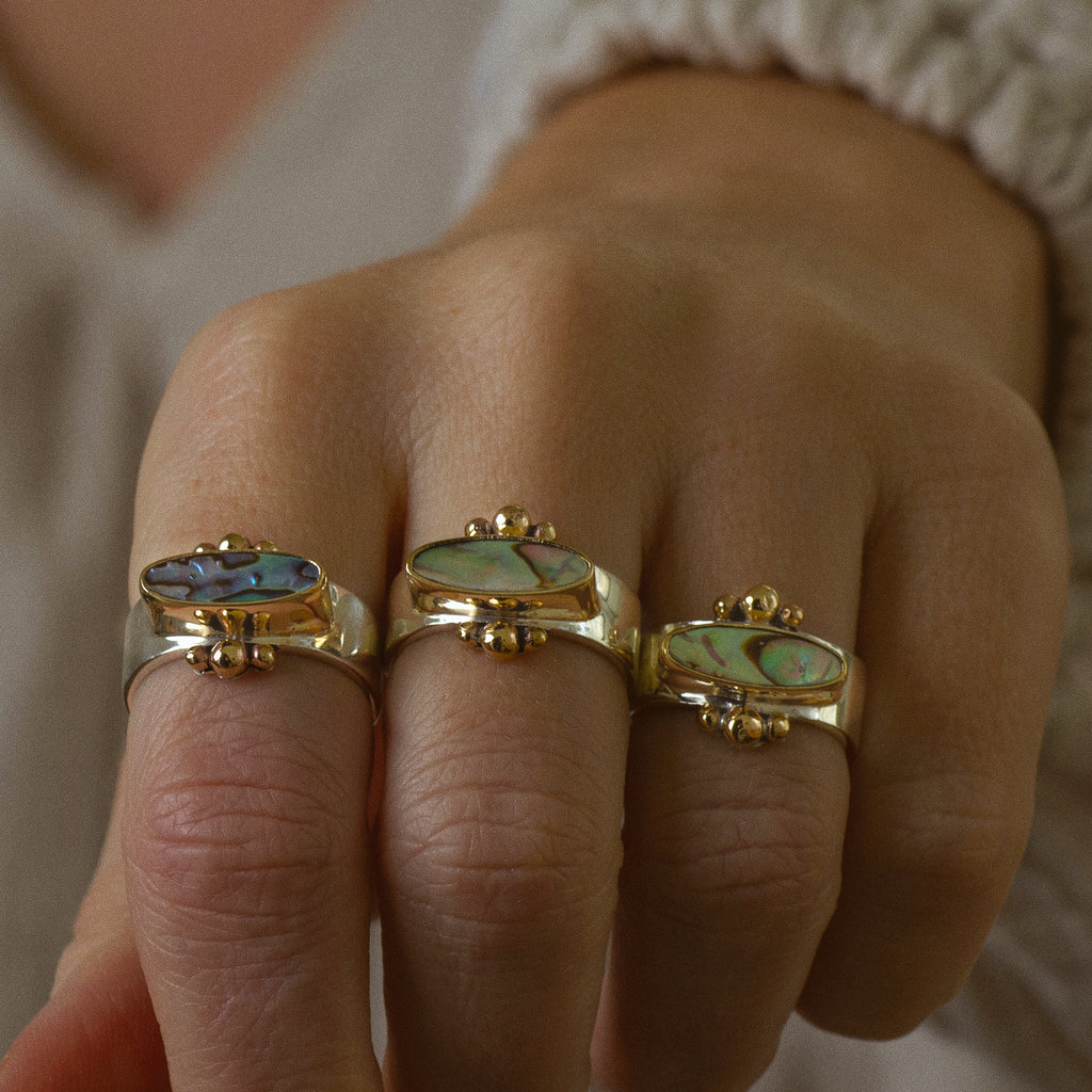 Elongated Abalone Affinity Ring ◇ Abalone ◇ Size 7