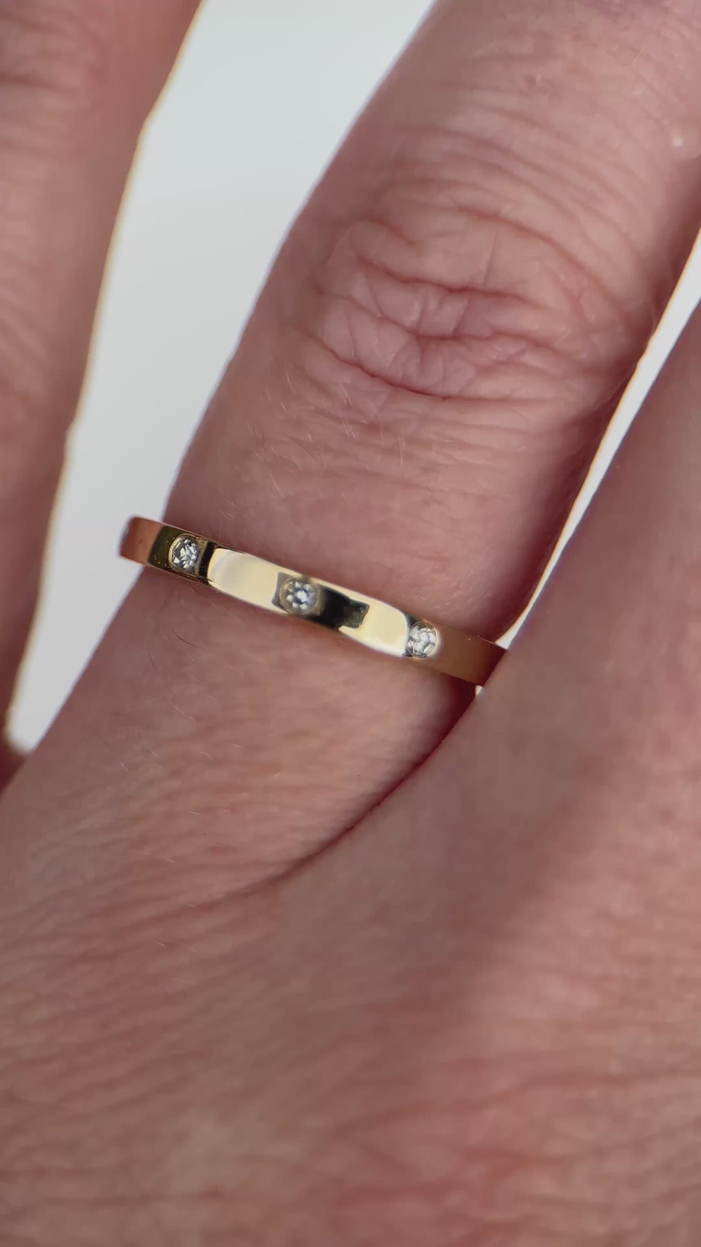 Diamond Studded Gold Band