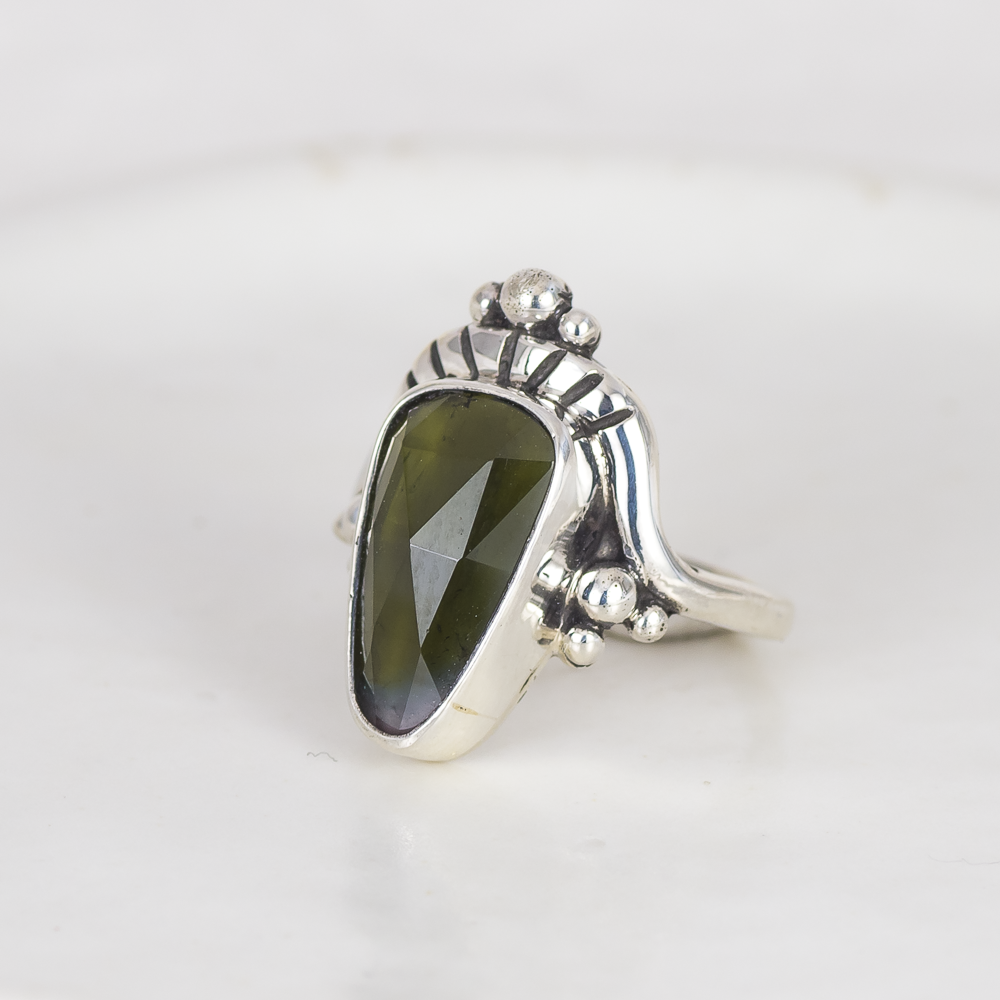 Crowned Embrace Ring (F) ◇ Faceted Tourmaline ◇ Size 6 ◇ Silver